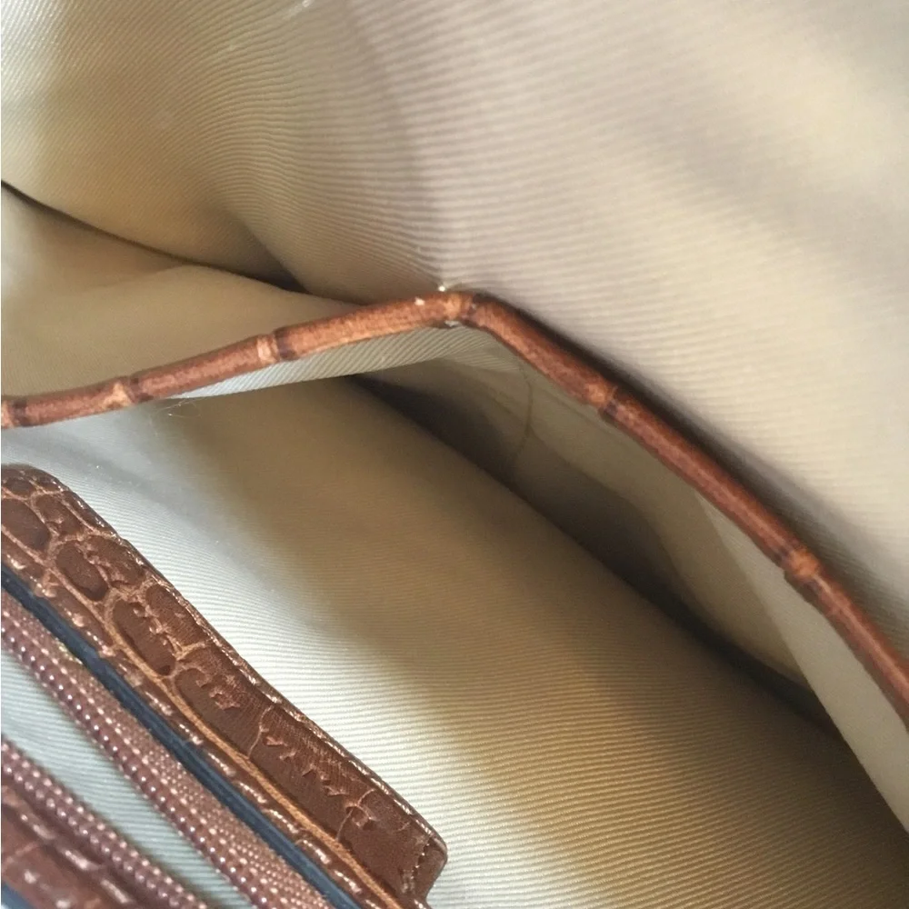 Dana Buchman Floral Crossbody Bag - Picture 10 of 13